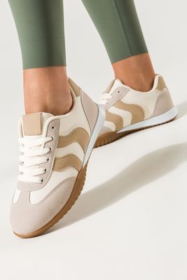 Buty sportowe damskie na wiosnę Carla ze sklepu: Casu w kategorii: Buty sportowe damskie - zdjęcie 24A59D3-E8C-2480_103676