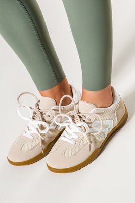 Buty sportowe damskie na wiosnę Casu ze sklepu: Casu w kategorii: Buty sportowe damskie - zdjęcie 24A59D3-E8C-2480_103763