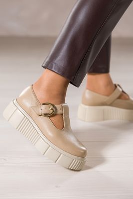 Półbuty damskie na wiosnę Casu ze sklepu: Casu w kategorii: Półbuty damskie - zdjęcie 24A59D3-E8C-2480_106140