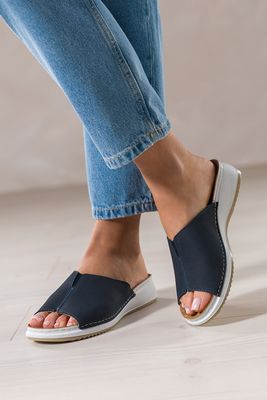 Klapki damskie na lato Inblu ze sklepu: Casu w kategorii: Klapki damskie - zdjęcie 24A59D3-E8C-2480_106161