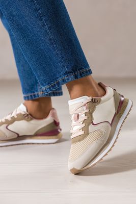 Buty sportowe damskie na wiosnę Carla ze sklepu: Casu w kategorii: Buty sportowe damskie - zdjęcie 24A59D3-E8C-2480_106208