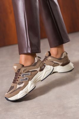 Buty sportowe damskie wiosenne Casu ze sklepu: Casu w kategorii: Buty sportowe damskie - zdjęcie 24A59D3-E8C-2480_106937