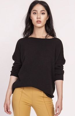 Sweter damski casual na zimę Lanti ze sklepu: intimiti.pl w kategorii: Swetry damskie - zdjęcie 3B4B001-93A-4736_172495