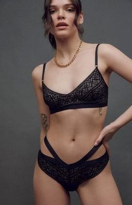 Majtki damskie eleganckie casual Conte ze sklepu: intimiti.pl w kategorii: Majtki damskie - zdjęcie 3B4B001-93A-4736_186435