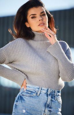 AWAMA - Sweter damski na zimę casual ze sklepu: intimiti.pl w kategorii: Swetry damskie - zdjęcie 3B4B001-93A-4736_224111