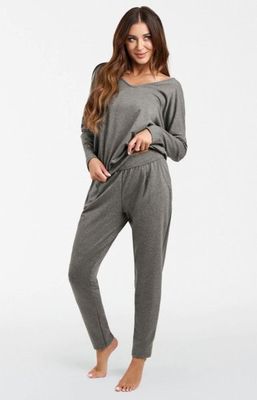 Dres damski casual Italian Fashion ze sklepu: intimiti.pl w kategorii: Dresy damskie - zdjęcie 3B4B001-93A-4736_230540