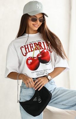 Bluzka damska na wiosnę Lara Fashion ze sklepu: intimiti.pl w kategorii: Bluzki damskie - zdjęcie 3B4B001-93A-4736_242189