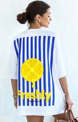 Bluzka damska na wiosnę Lara Fashion ze sklepu: intimiti.pl w kategorii: Bluzki damskie - zdjęcie 3B4B001-93A-4736_246390