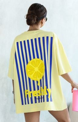 Bluzka damska na wiosnę młodzieżowa Lara Fashion ze sklepu: intimiti.pl w kategorii: Bluzki damskie - zdjęcie 3B4B001-93A-4736_246392