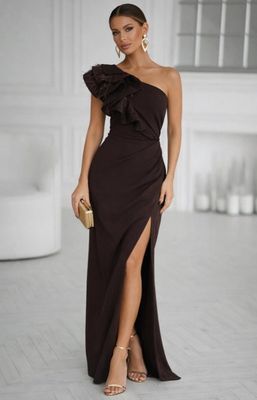 Sukienka z odkrytymi ramionami elegancka Bicotone ze sklepu: intimiti.pl w kategorii: Sukienki - zdjęcie 3B4B001-93A-4736_249578