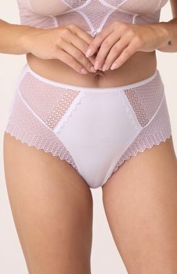 Majtki damskie z koronką BABELL ze sklepu: intimiti.pl w kategorii: Majtki damskie - zdjęcie 3B4B001-93A-4736_254318
