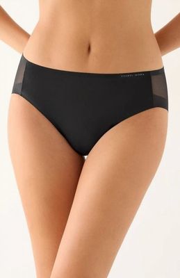 Majtki damskie gładkie Ysabel Mora ze sklepu: intimiti.pl w kategorii: Majtki damskie - zdjęcie 3B4B001-93A-4736_256871