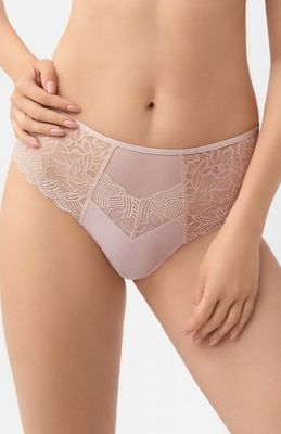 Majtki damskie klasyczne Gorsenia ze sklepu: intimiti.pl w kategorii: Majtki damskie - zdjęcie 3B4B001-93A-4736_257056