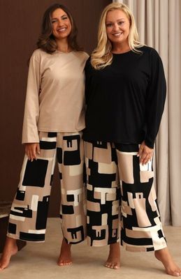 Piżama bez wzorów Regina ze sklepu: intimiti.pl w kategorii: Piżamy damskie - zdjęcie 3B4B001-93A-4736_259296