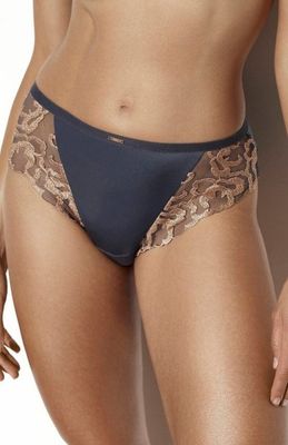 Majtki damskie klasyczne Ava ze sklepu: intimiti.pl w kategorii: Majtki damskie - zdjęcie 3B4B001-93A-4736_259342
