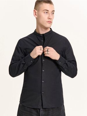 Koszula męska z kołnierzykiem button down ze sklepu: Cropp w kategorii: Koszule męskie - zdjęcie 4198BBB-532-6969_004HY-99X