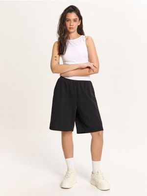 Szorty casualowe ze sklepu: Cropp w kategorii: Szorty