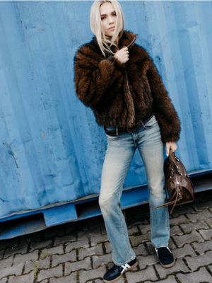 Jeansy damskie casual ze sklepu: Cropp w kategorii: Jeansy damskie - zdjęcie 4198BBB-532-6969_019KA-55M