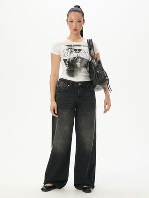 Jeansy damskie casual na wiosnę ze sklepu: Cropp w kategorii: Jeansy damskie - zdjęcie 4198BBB-532-6969_039KA-99J