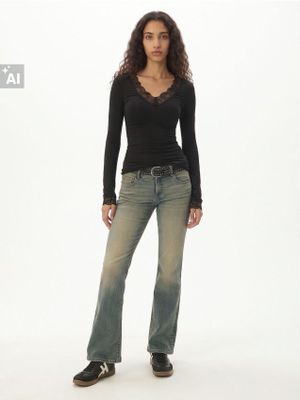 Jeansy damskie casual ze sklepu: Cropp w kategorii: Jeansy damskie - zdjęcie 4198BBB-532-6969_040KA-55M
