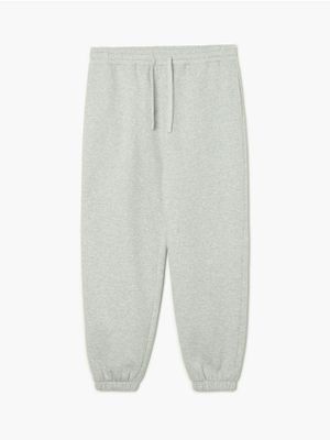 Spodnie męskie sportowe ze sklepu: Cropp w kategorii: Spodnie męskie - zdjęcie 4198BBB-532-6969_057KD-09M