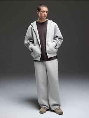 Spodnie męskie sportowe ze sklepu: Cropp w kategorii: Spodnie męskie - zdjęcie 4198BBB-532-6969_088KD-09M