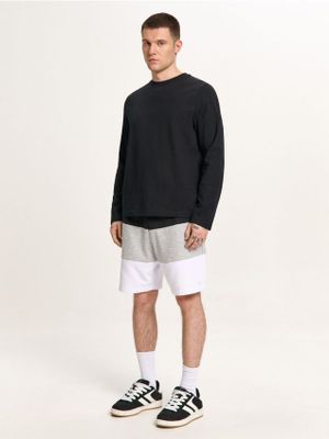 Spodenki męskie sportowe ze sklepu: Cropp w kategorii: Spodenki męskie - zdjęcie 4198BBB-532-6969_110HY-99X