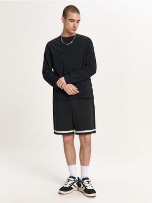 Spodenki męskie na lato w sportowym stylu ze sklepu: Cropp w kategorii: Spodenki męskie - zdjęcie 4198BBB-532-6969_111HY-99X