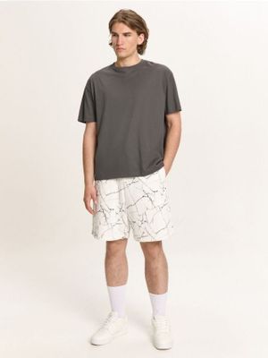 Spodenki męskie w sportowym stylu ze sklepu: Cropp w kategorii: Spodenki męskie - zdjęcie 4198BBB-532-6969_134HY-01X