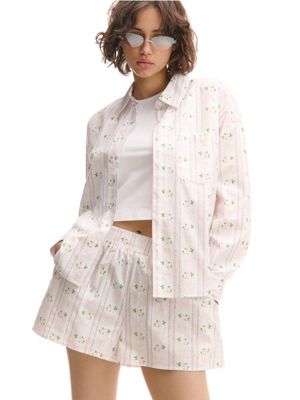 Koszula damska casual ze sklepu: Cropp w kategorii: Koszule damskie - zdjęcie 4198BBB-532-6969_160CU-00M