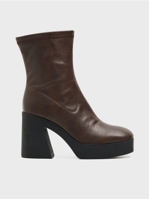 Botki na jesień ze sklepu: Cropp w kategorii: Botki - zdjęcie 4198BBB-532-6969_182FZ-88X