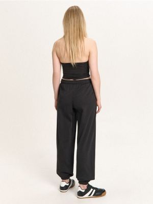 Spodnie damskie ze sklepu: Cropp w kategorii: Spodnie damskie - zdjęcie 4198BBB-532-6969_186HX-99X