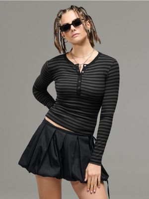 Bluzka damska casualowa ze sklepu: Cropp w kategorii: Bluzki damskie - zdjęcie 4198BBB-532-6969_187KB-90X