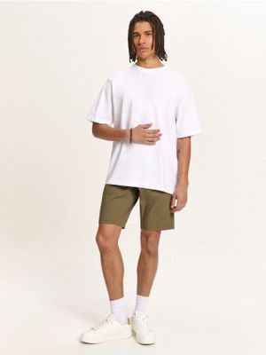 Spodenki męskie na lato ze sklepu: Cropp w kategorii: Spodenki męskie - zdjęcie 4198BBB-532-6969_201HY-82X