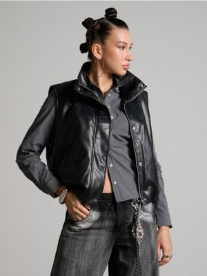 Kamizelka damska casual ze sklepu: Cropp w kategorii: Kamizelki damskie - zdjęcie 4198BBB-532-6969_210KA-99X