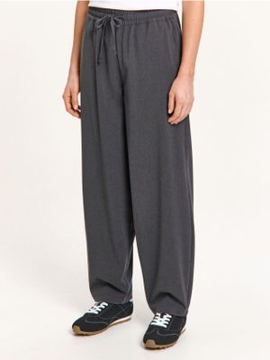 Spodnie męskie jesienne w sportowym stylu ze sklepu: Cropp w kategorii: Spodnie męskie - zdjęcie 4198BBB-532-6969_245HX-90X