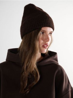 Czapka zimowa damska ze sklepu: Cropp w kategorii: Czapki zimowe damskie - zdjęcie 4198BBB-532-6969_345AU-89X