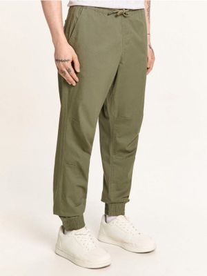 Spodnie męskie ze sklepu: Cropp w kategorii: Spodnie męskie - zdjęcie 4198BBB-532-6969_347HY-91X