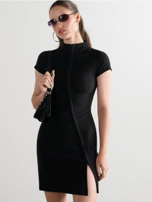 Sukienka casualowa ze sklepu: Cropp w kategorii: Sukienki - zdjęcie 4198BBB-532-6969_456KA-99X