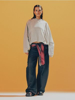 Bluza damska jesienna młodzieżowa ze sklepu: Cropp w kategorii: Bluzy damskie - zdjęcie 4198BBB-532-6969_497KA-09M
