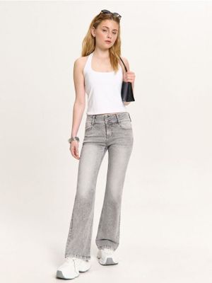 Jeansy damskie ze sklepu: Cropp w kategorii: Jeansy damskie - zdjęcie 4198BBB-532-6969_525HX-09J