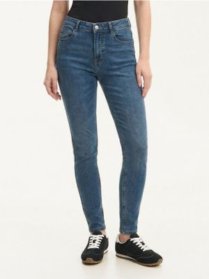 Jeansy damskie w miejskim stylu ze sklepu: Cropp w kategorii: Jeansy damskie - zdjęcie 4198BBB-532-6969_545HX-55J