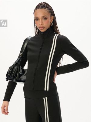 Bluza damska ze sklepu: Cropp w kategorii: Bluzy damskie - zdjęcie 4198BBB-532-6969_548KA-99X