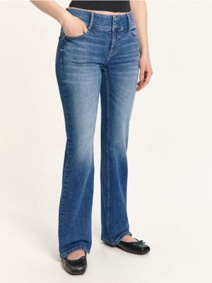 Jeansy damskie ze sklepu: Cropp w kategorii: Jeansy damskie - zdjęcie 4198BBB-532-6969_553HX-55J