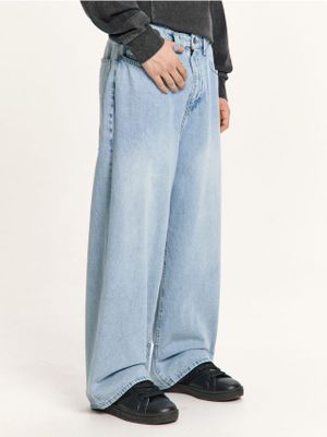 Jeansy damskie ze sklepu: Cropp w kategorii: Jeansy damskie - zdjęcie 4198BBB-532-6969_688HX-50J