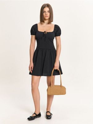 Sukienka casualowa ze sklepu: Cropp w kategorii: Sukienki - zdjęcie 4198BBB-532-6969_692HW-99X