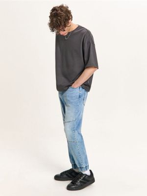 Jeansy męskie casual ze sklepu: Cropp w kategorii: Jeansy męskie - zdjęcie 4198BBB-532-6969_708HX-50J