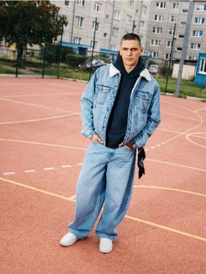 Jeansy damskie ze sklepu: Cropp w kategorii: Jeansy damskie - zdjęcie 4198BBB-532-6969_746HX-50J