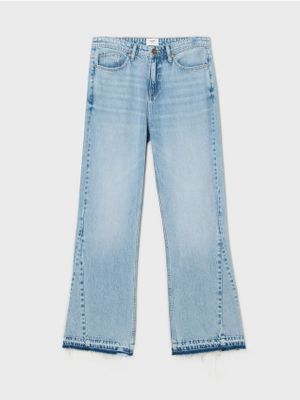 Jeansy damskie w miejskim stylu ze sklepu: Cropp w kategorii: Jeansy damskie - zdjęcie 4198BBB-532-6969_763DD-50J