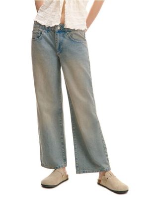 Jeansy damskie w miejskim stylu ze sklepu: Cropp w kategorii: Jeansy damskie - zdjęcie 4198BBB-532-6969_808CT-50J